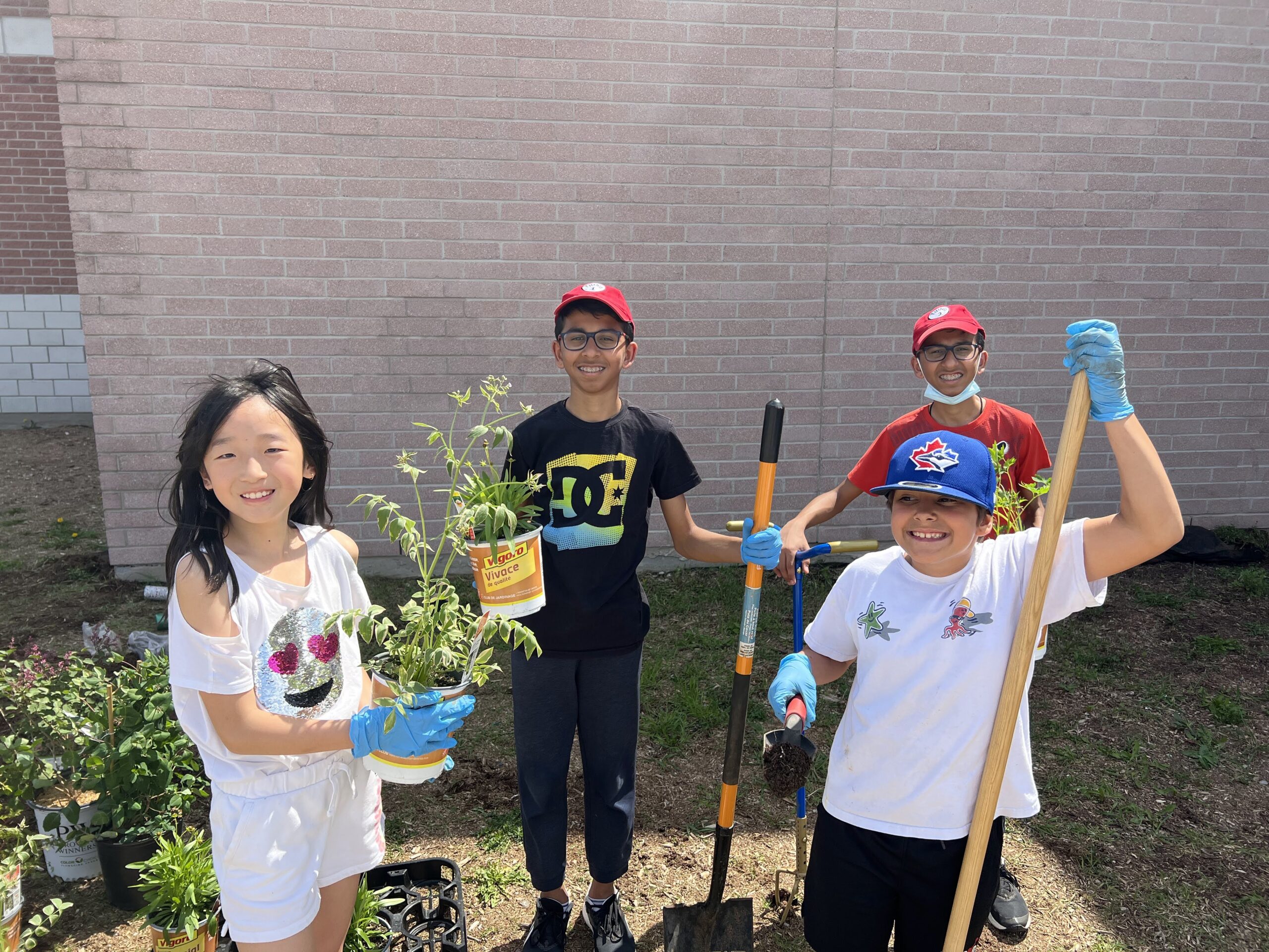 Bakersfield Public School - Vaughan, ON - pollinator garden